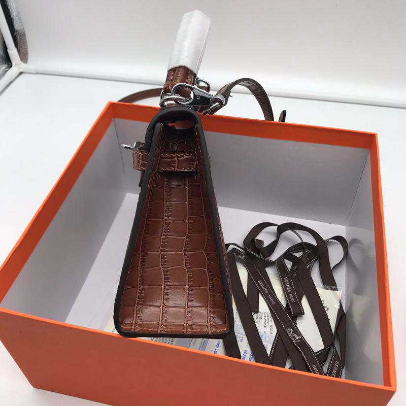 Hermes 22cm Kelly Bag Crocodile Stripe Handbag Coffee With Silver